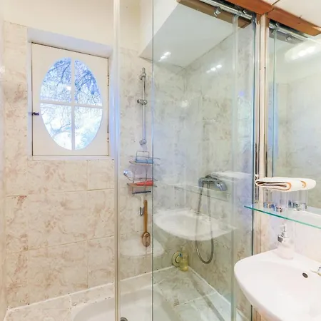 빌라 La Brise Du Cap By Riviera Holiday Homes *